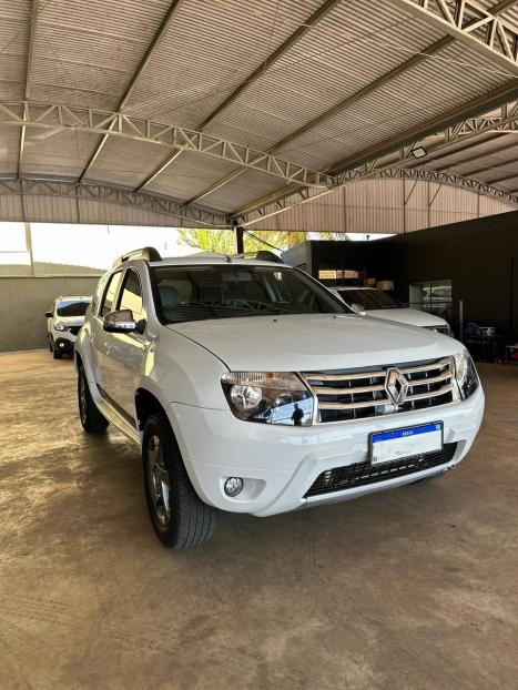 RENAULT Duster 2.0 16V 4P FLEX TECH ROAD, Foto 3 RENAULT Duster 2.0 16V 4P FLEX TECH ROAD, Foto 3