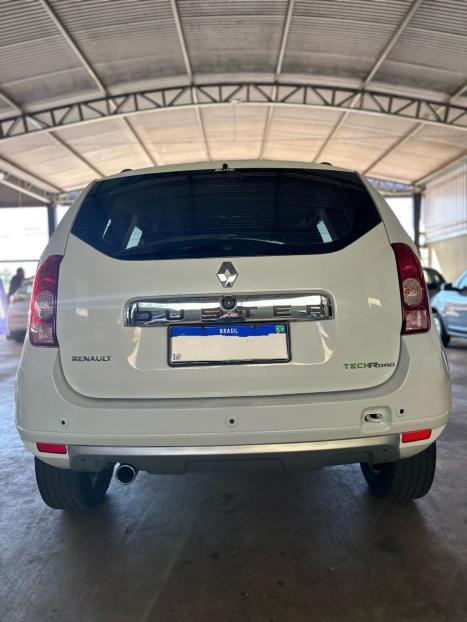 RENAULT Duster 2.0 16V 4P FLEX TECH ROAD, Foto 5 RENAULT Duster 2.0 16V 4P FLEX TECH ROAD, Foto 5