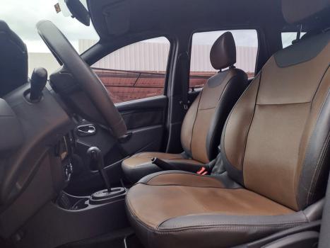 RENAULT Duster 2.0 16V 4P FLEX DYNAMIQUE AUTOM�TICO, Foto 4