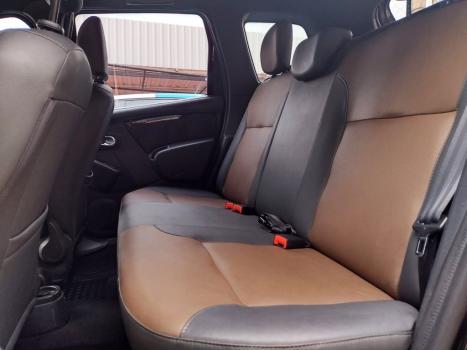 RENAULT Duster 2.0 16V 4P FLEX DYNAMIQUE AUTOM�TICO, Foto 6