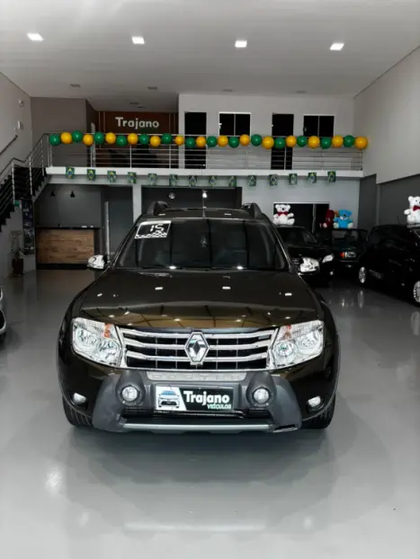 RENAULT Duster 2.0 16V 4P FLEX DYNAMIQUE AUTOM�TICO, Foto 2