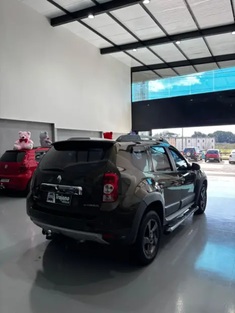 RENAULT Duster 2.0 16V 4P FLEX DYNAMIQUE AUTOM�TICO, Foto 3