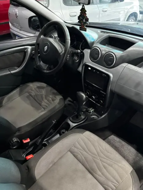 RENAULT Duster 2.0 16V 4P FLEX DYNAMIQUE AUTOM�TICO, Foto 8
