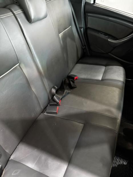 RENAULT Duster 2.0 16V 4P FLEX DYNAMIQUE AUTOM�TICO, Foto 8