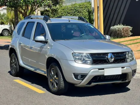 RENAULT Duster 2.0 16V 4P FLEX DYNAMIQUE AUTOM�TICO, Foto 2