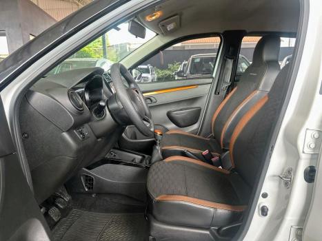 RENAULT Kwid 1.0 12V 4P SCE FLEX OUTSIDER, Foto 7