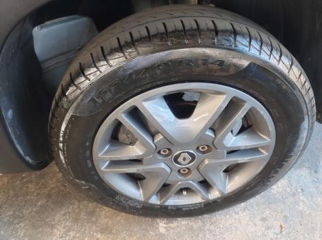 RENAULT Kwid 1.0 12V 4P SCE FLEX INTENSE, Foto 12