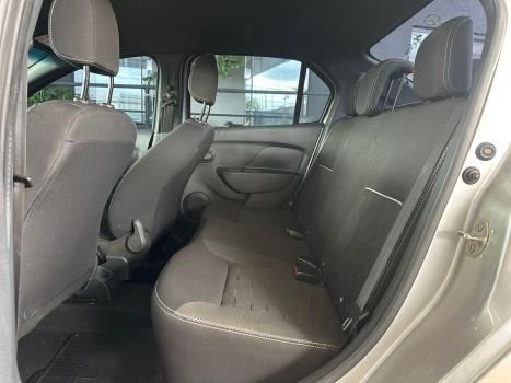 RENAULT Logan 1.0 12V 4P FLEX SCE ZEN, Foto 7