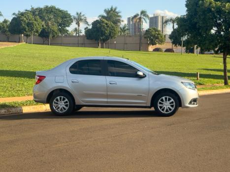 RENAULT Logan 1.6 16V 4P FLEX EXPRESSION, Foto 3