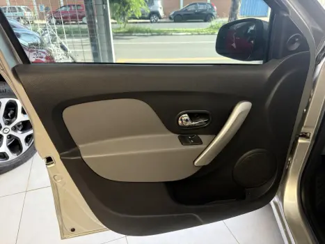 RENAULT Logan 1.6 4P FLEX EXPRESSION, Foto 10