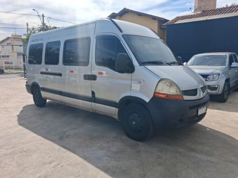 RENAULT Master 2.5 16V 3P DIESEL MINIBUS L2H2 16 LUGARES, Foto 1