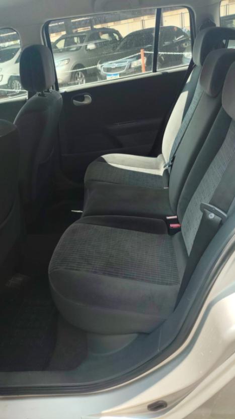 RENAULT Megane Grand Tour 1.6 16V 4P FLEX DYNAMIQUE, Foto 8