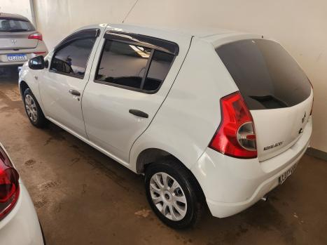 RENAULT Sandero 1.0 4P FLEX AUTHENTIQUE, Foto 6 RENAULT Sandero 1.0 4P FLEX AUTHENTIQUE, Foto 6