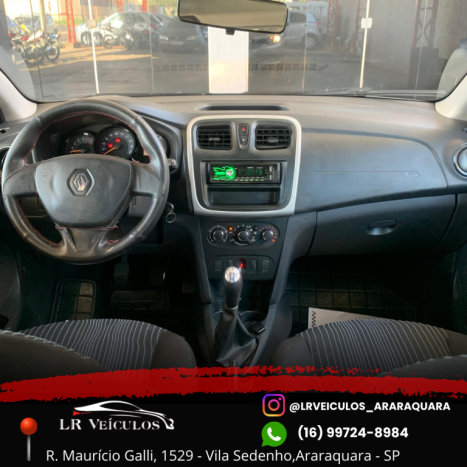 RENAULT Sandero 1.0 16V 4P FLEX AUTHENTIQUE, Foto 8