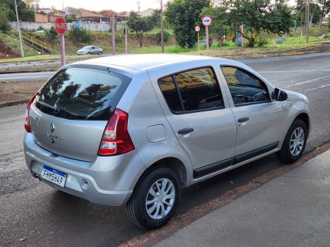 RENAULT Sandero 1.0 4P FLEX AUTHENTIQUE, Foto 4