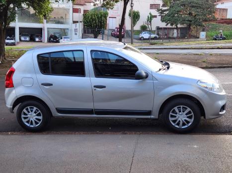 RENAULT Sandero 1.0 4P FLEX AUTHENTIQUE, Foto 8