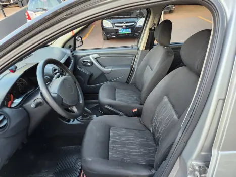 RENAULT Sandero 1.0 4P FLEX AUTHENTIQUE, Foto 11