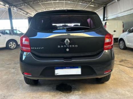 RENAULT Sandero 1.0 16V 4P FLEX EXPRESSION, Foto 4