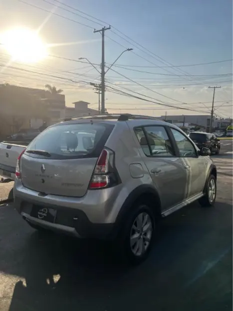 RENAULT Sandero 1.6 16V 4P FLEX SCE STEPWAY, Foto 3