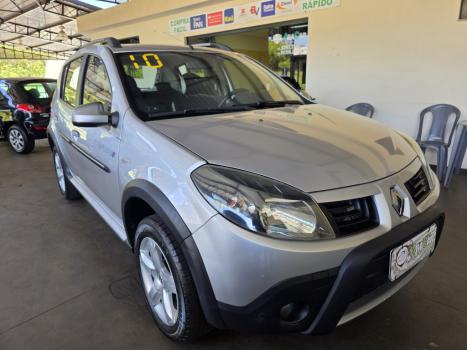 RENAULT Sandero 1.6 16V 4P FLEX STEPWAY, Foto 5 RENAULT Sandero 1.6 16V 4P FLEX STEPWAY, Foto 5