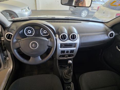 RENAULT Sandero 1.6 16V 4P FLEX STEPWAY, Foto 12 RENAULT Sandero 1.6 16V 4P FLEX STEPWAY, Foto 12