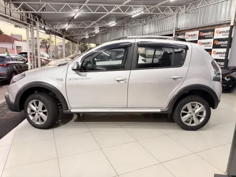 RENAULT Sandero 1.6 16V 4P FLEX STEPWAY, Foto 5