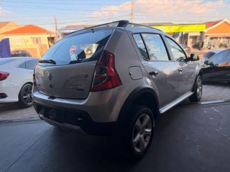 RENAULT Sandero 1.6 16V 4P FLEX STEPWAY, Foto 9