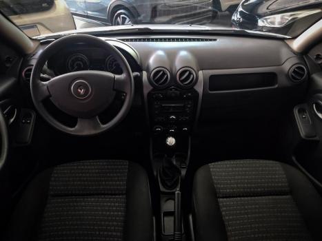 RENAULT Sandero , Foto 9