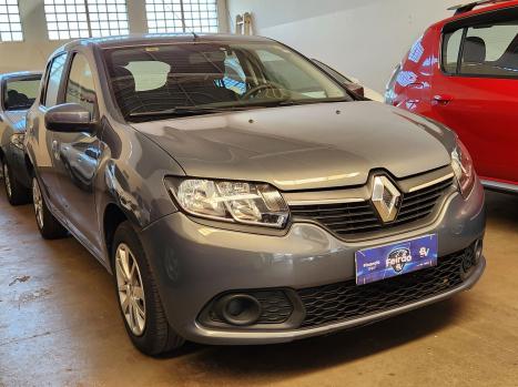 RENAULT Sandero , Foto 1