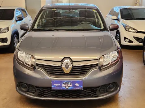 RENAULT Sandero , Foto 2