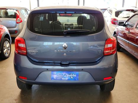 RENAULT Sandero , Foto 6