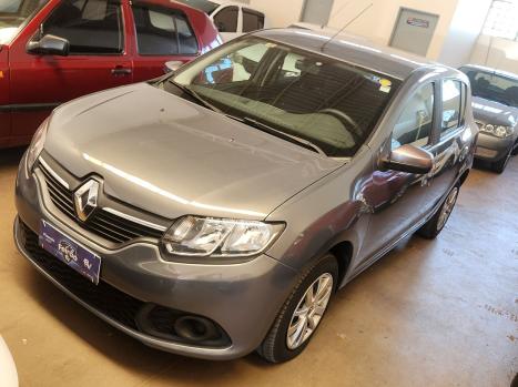 RENAULT Sandero , Foto 15