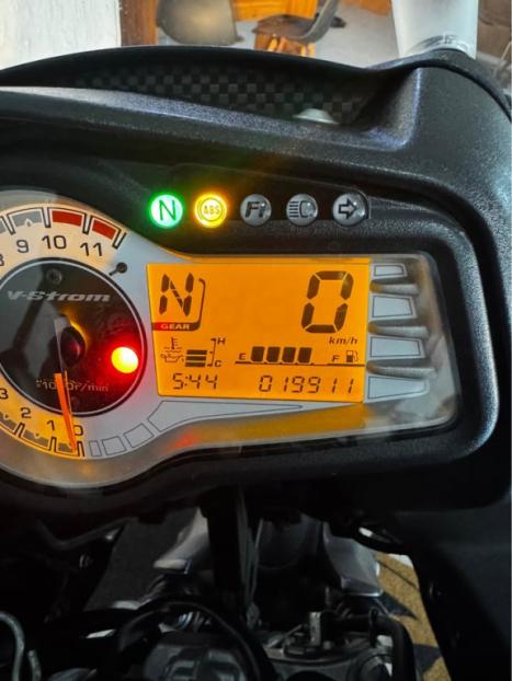 SUZUKI V-Strom DL 650 ABS, Foto 9