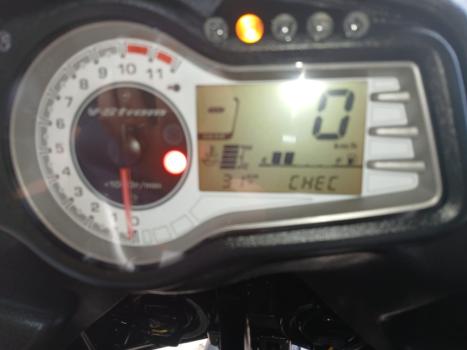 SUZUKI V-Strom DL 650 XT, Foto 10