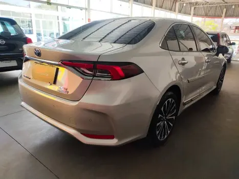 TOYOTA Corolla 1.8 16V 4P FLEX HBRIDO ALTIS A PREMIUM AUTOMTICO CVT, Foto 4