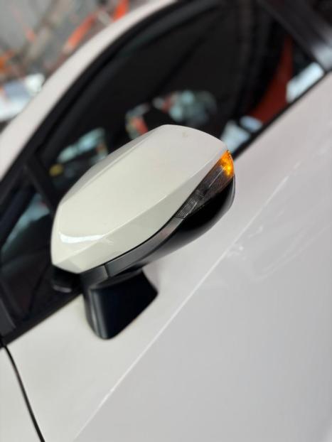 TOYOTA Corolla 2.0 16V 4P FLEX XEI DIRECT SHIFT AUTOMÁTICO CVT, Foto 7 TOYOTA Corolla 2.0 16V 4P FLEX XEI DIRECT SHIFT AUTOMÁTICO CVT, Foto 7