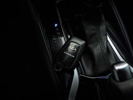 TOYOTA Corolla 2.0 16V 4P FLEX XEI DIRECT SHIFT AUTOMTICO CVT, Foto 8