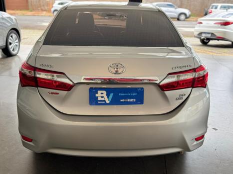 TOYOTA Corolla 2.0 16V 4P FLEX XEI DIRECT SHIFT AUTOM�TICO CVT, Foto 6