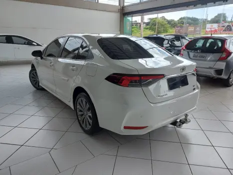 TOYOTA Corolla 2.0 16V 4P FLEX XEI DIRECT SHIFT AUTOM�TICO CVT, Foto 8