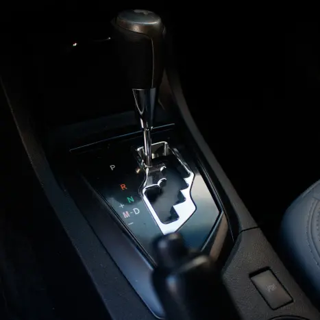 TOYOTA Corolla 2.0 16V 4P FLEX XEI DIRECT SHIFT AUTOM�TICO CVT, Foto 8