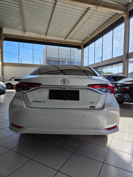 TOYOTA Corolla 2.0 16V 4P FLEX XEI DIRECT SHIFT AUTOM�TICO CVT, Foto 5