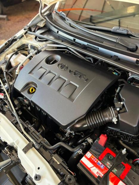 TOYOTA Corolla 2.0 16V 4P FLEX XEI DIRECT SHIFT AUTOM�TICO CVT, Foto 20