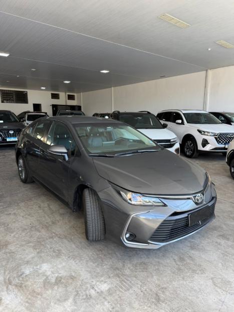 TOYOTA Corolla 2.0 16V 4P FLEX XEI DIRECT SHIFT AUTOM�TICO CVT, Foto 3