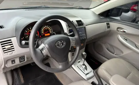 TOYOTA Corolla 2.0 16V 4P FLEX XEI DIRECT SHIFT AUTOM�TICO CVT, Foto 14