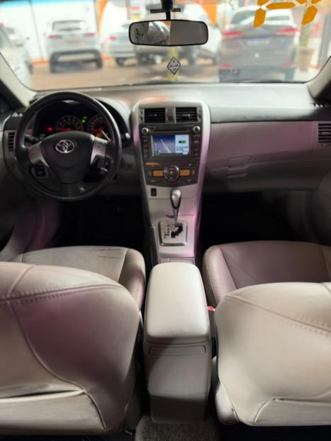 TOYOTA Corolla 2.0 16V 4P FLEX XEI DIRECT SHIFT AUTOMÁTICO CVT, Foto 13