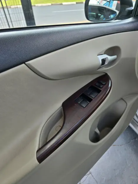 TOYOTA Corolla 2.0 16V 4P ALTIS FLEX AUTOMÁTICO, Foto 11