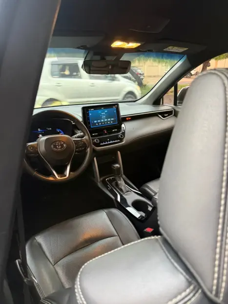 TOYOTA Corolla Cross 2.0 16V 4P FLEX VVT-IE XRE DIRECT SHIFT AUTOM�TICO CVT, Foto 14