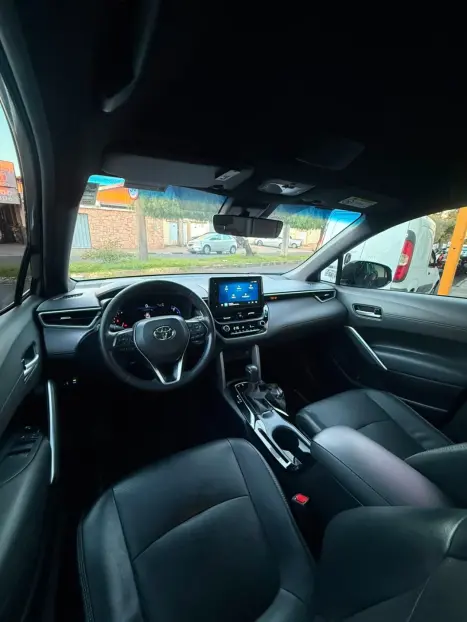 TOYOTA Corolla Cross 2.0 16V 4P FLEX VVT-IE XRE DIRECT SHIFT AUTOM�TICO CVT, Foto 12