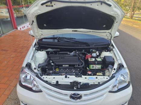 TOYOTA Etios Hatch 1.5 16V 4P FLEX XS AUTOMTICO, Foto 15