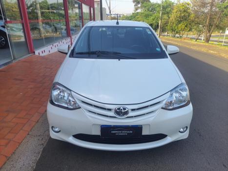 TOYOTA Etios Hatch 1.5 16V 4P FLEX XS AUTOMTICO, Foto 2